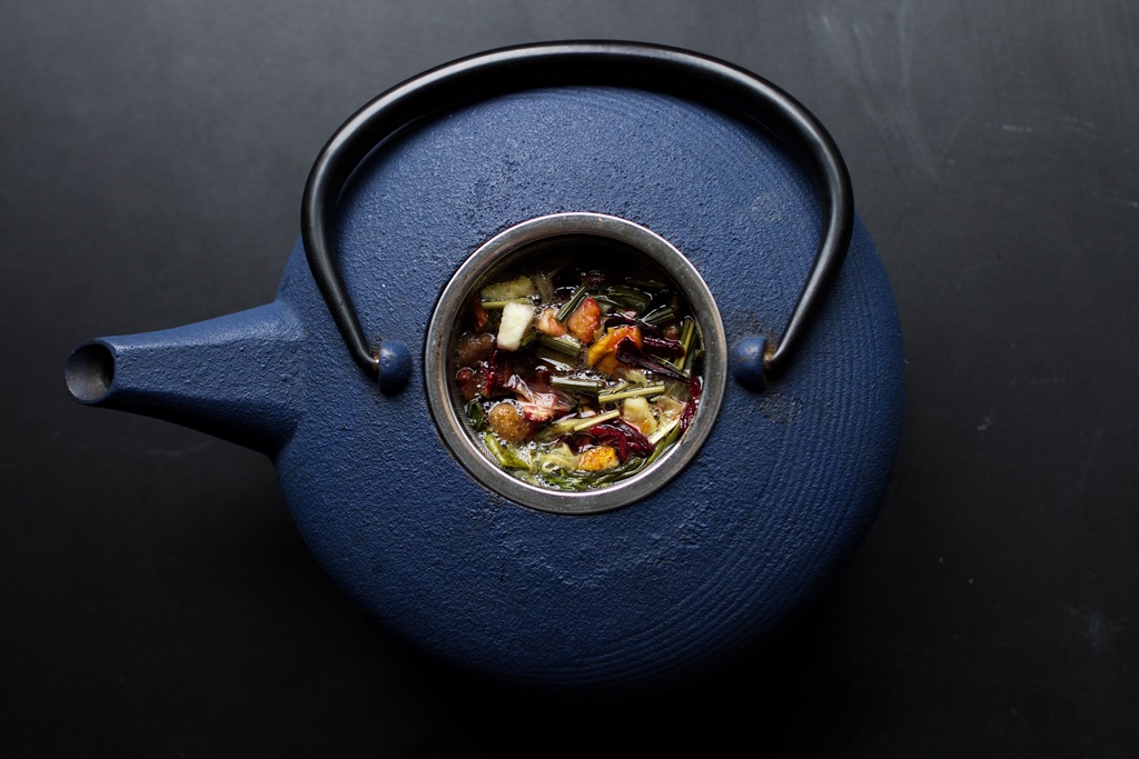 teapot herbs r